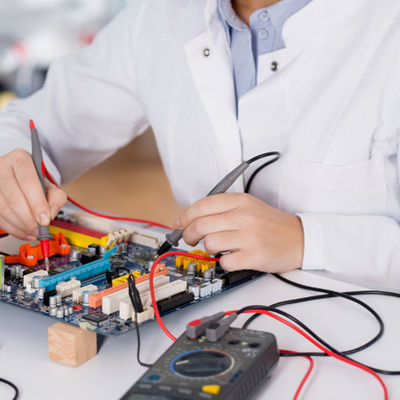 랩 서비스 전자 제 3자 인증 서비스를 테스트하는 쥐 블루투스 태블릿